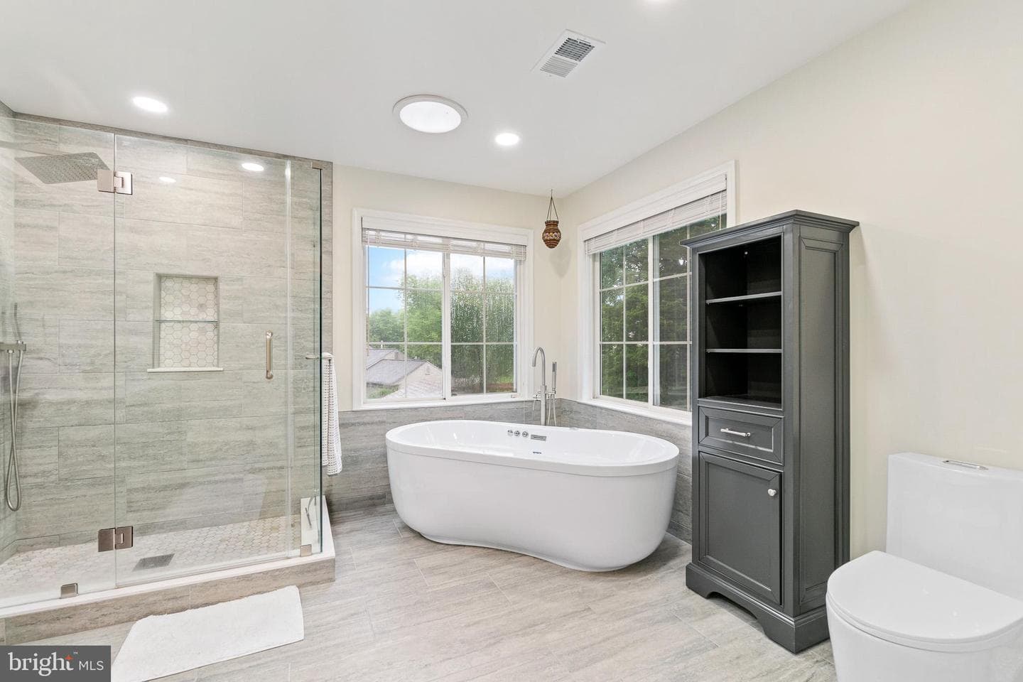17401 Blossom View Drive photo 18