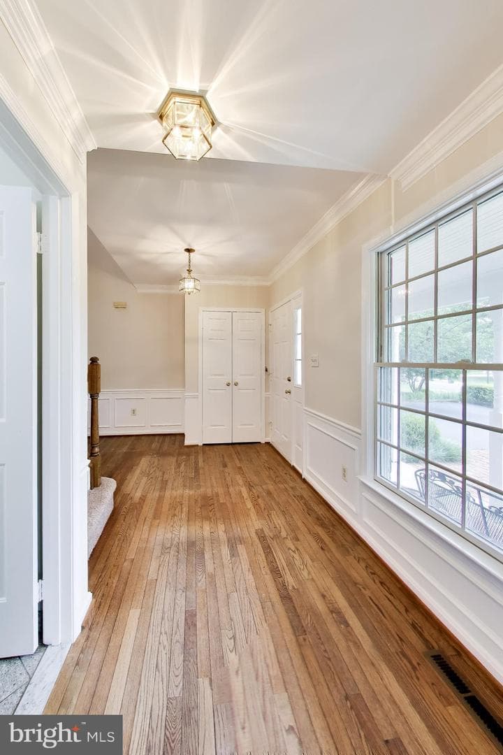 17105 Macduff Ave photo 9