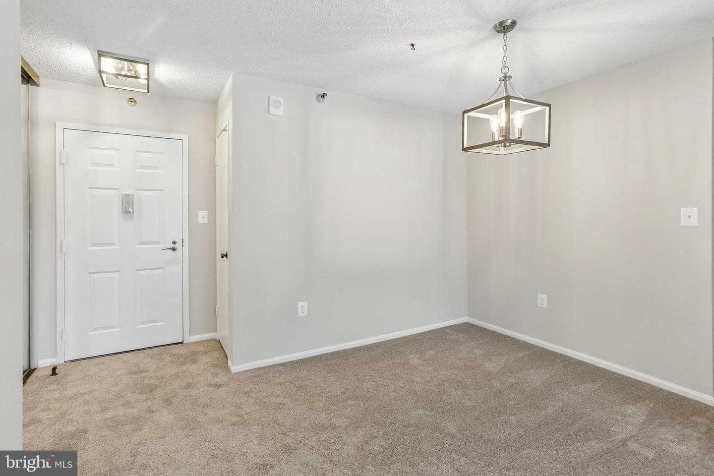 15107 Interlachen Drive #2-620 photo 3