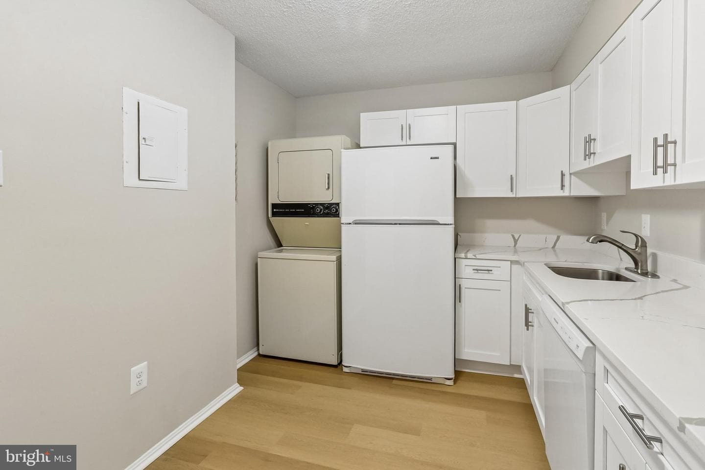 15107 Interlachen Drive #2-620 photo 9