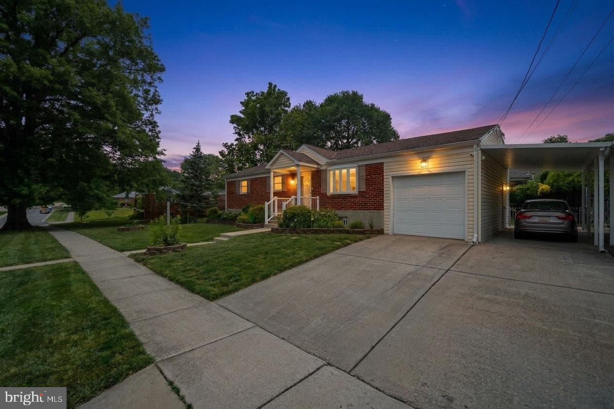 10713 Gregory Street photo 6