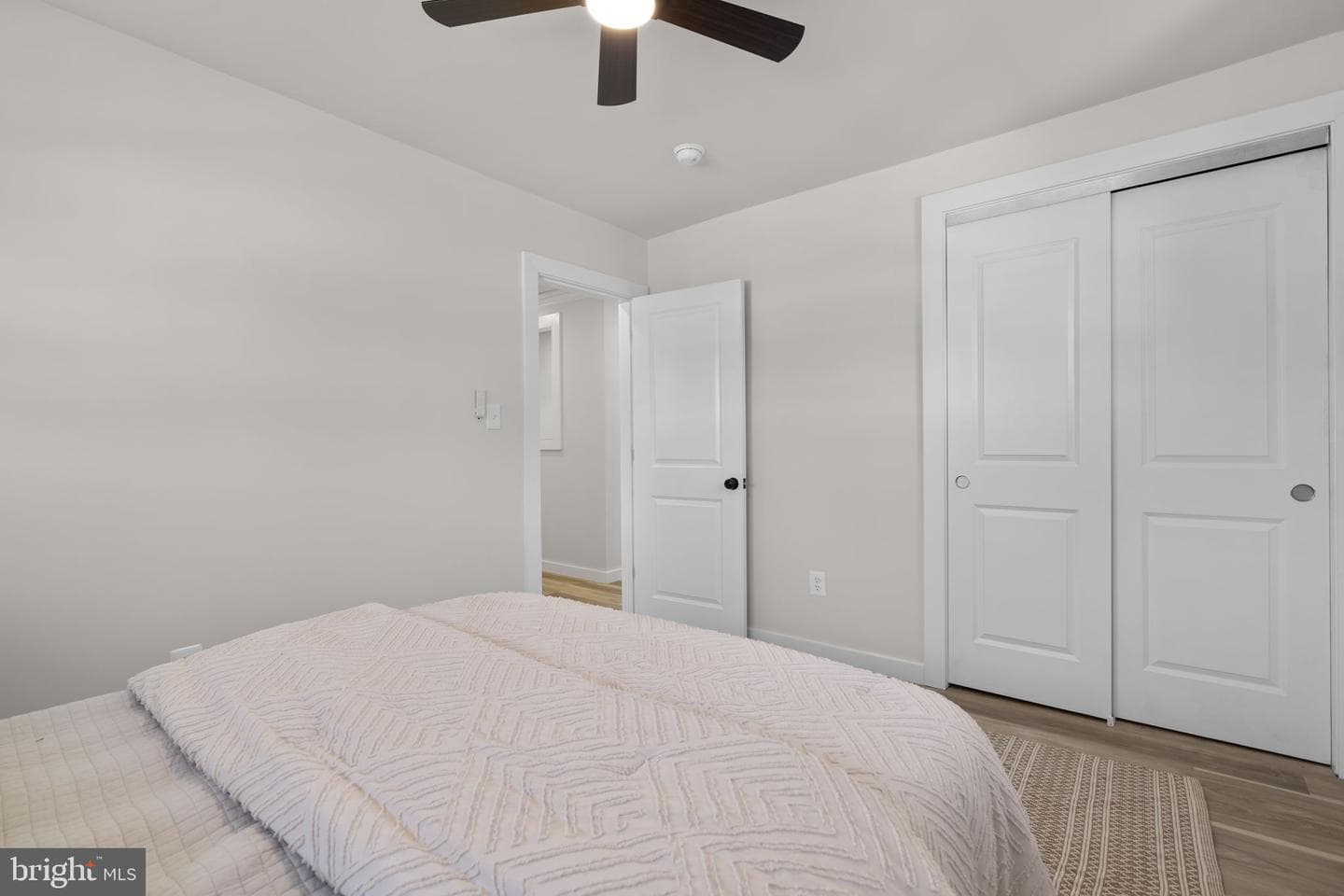 4304 Elizabeth Street photo 18