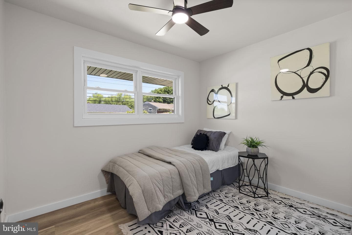 4304 Elizabeth Street photo 24