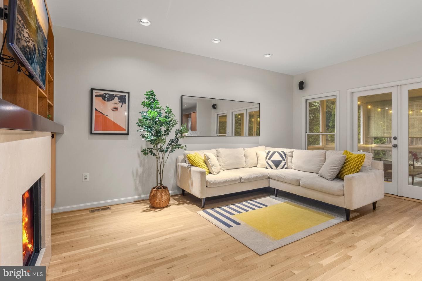 10314 Thornbush Lane photo 24