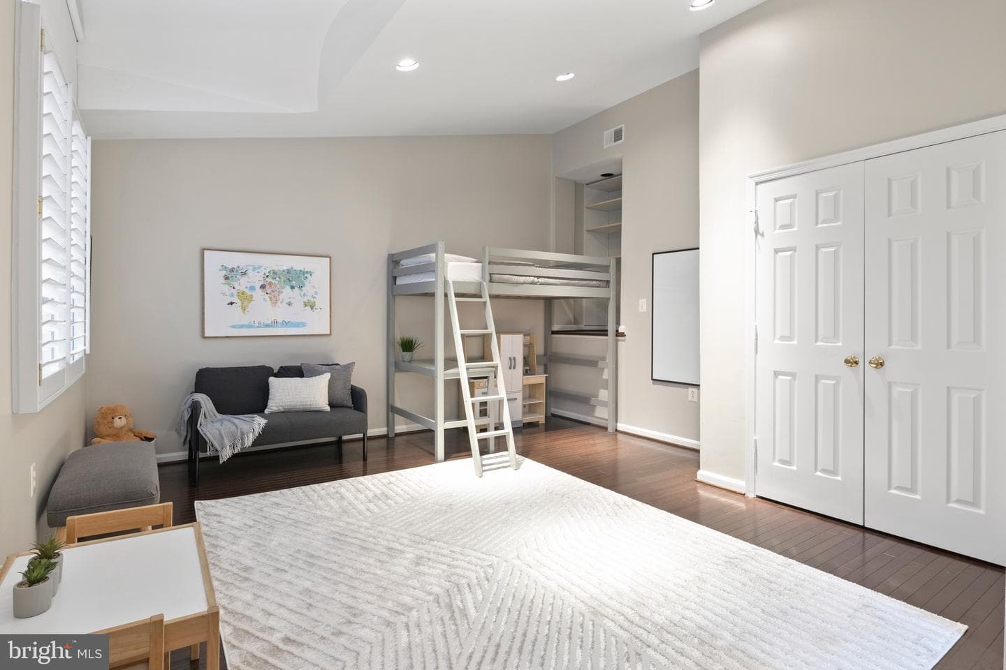 10314 Thornbush Lane photo 39