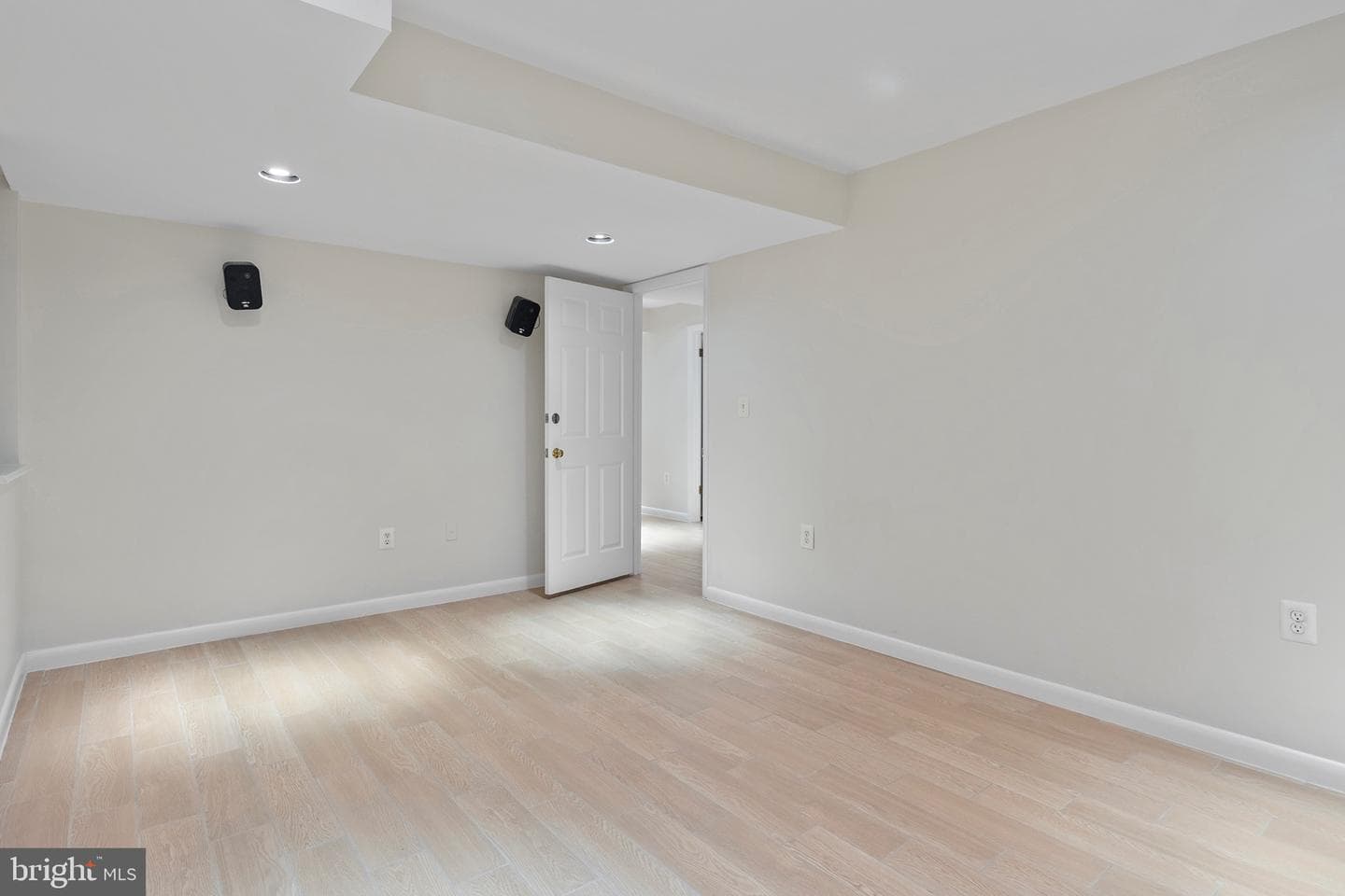 10314 Thornbush Lane photo 42