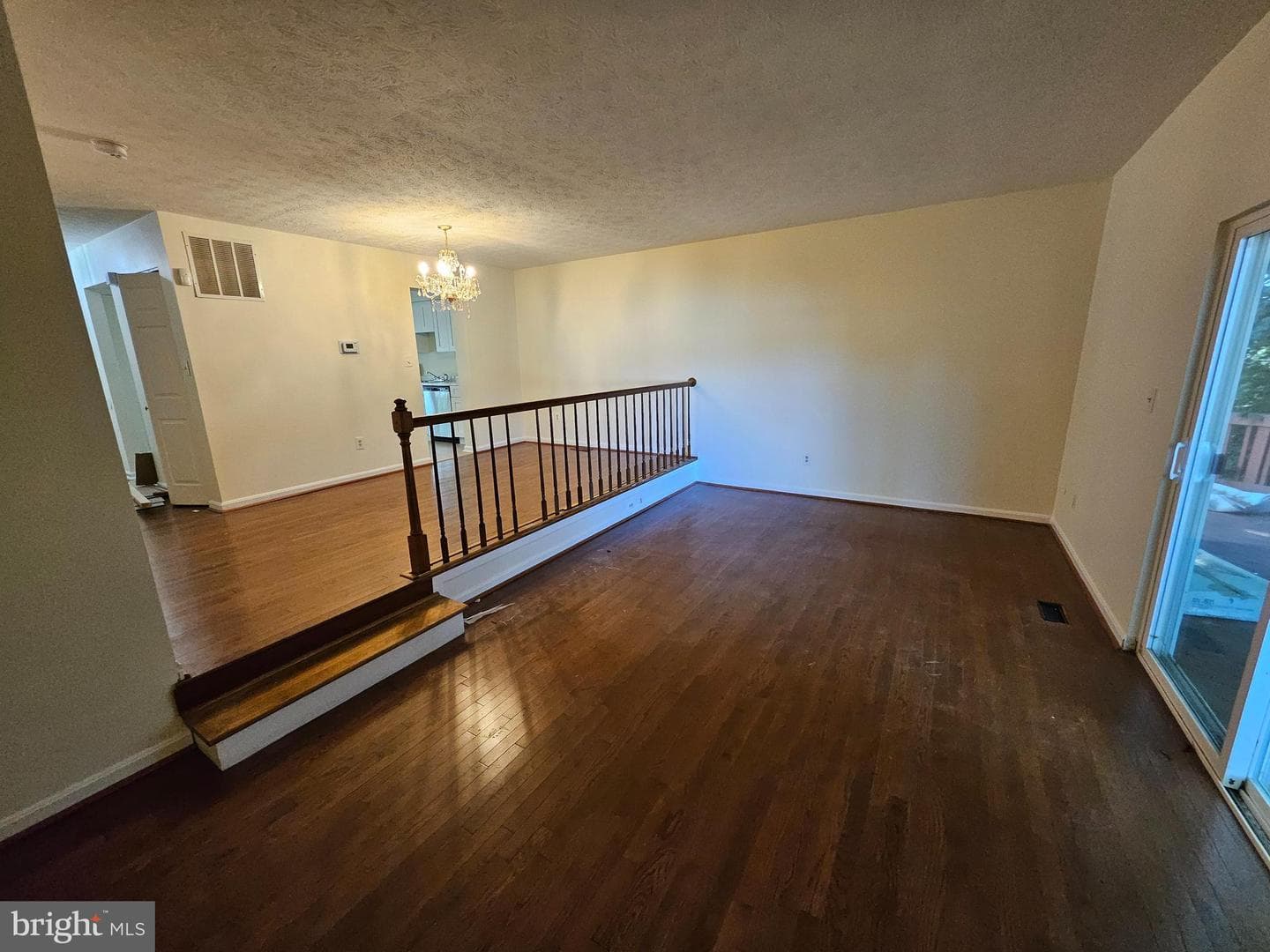 47 Gas Light Court photo 18