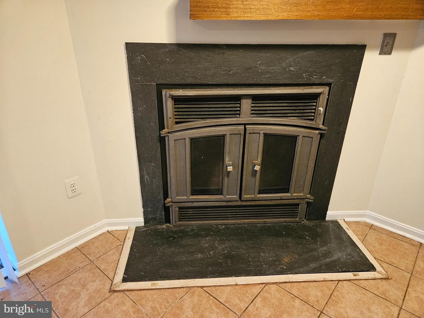 47 Gas Light Court photo 25