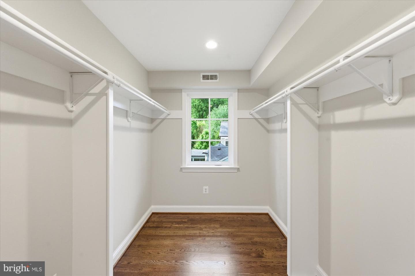 7825 Oldchester Road photo 41