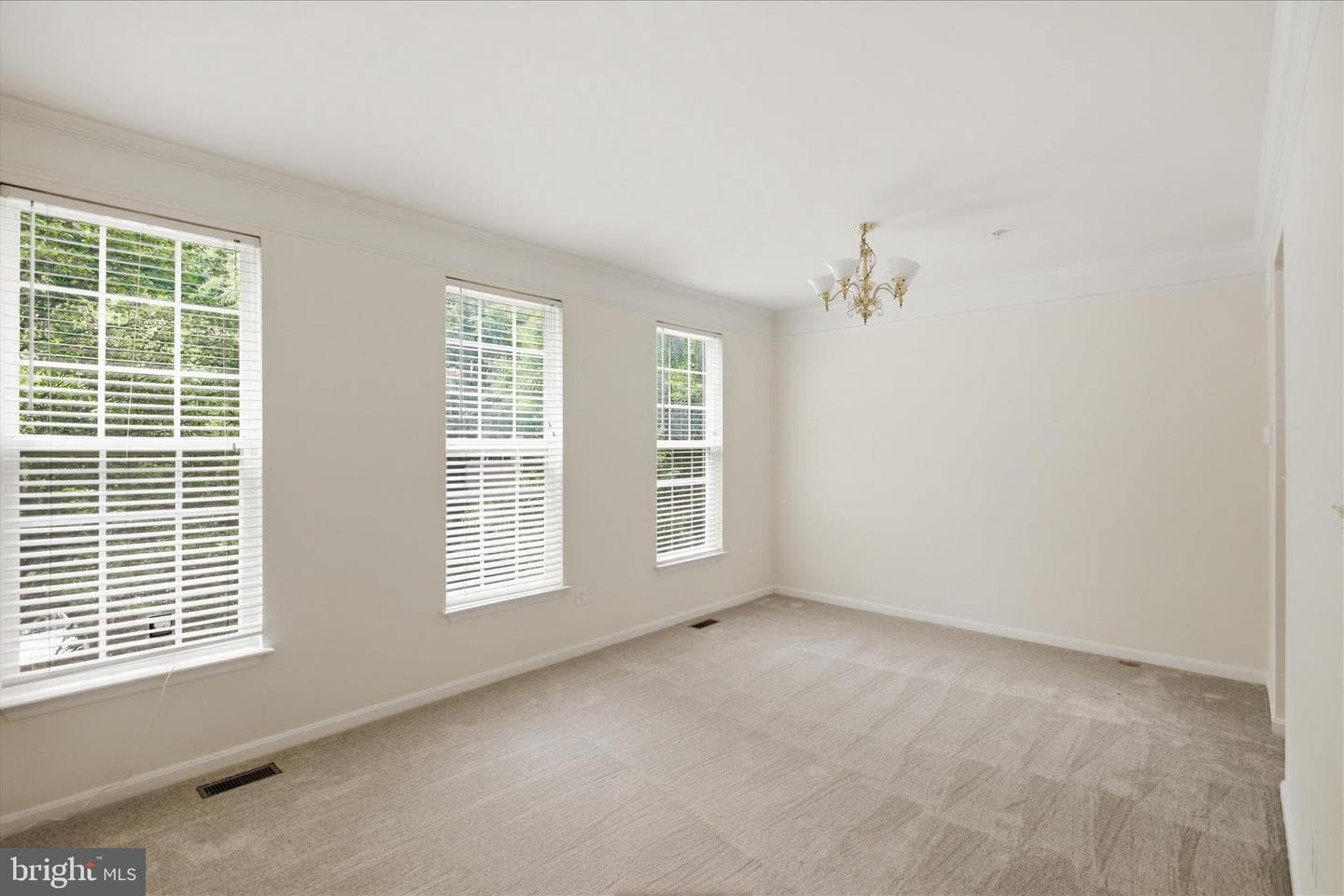 13683 Harvest Glen Way photo 4