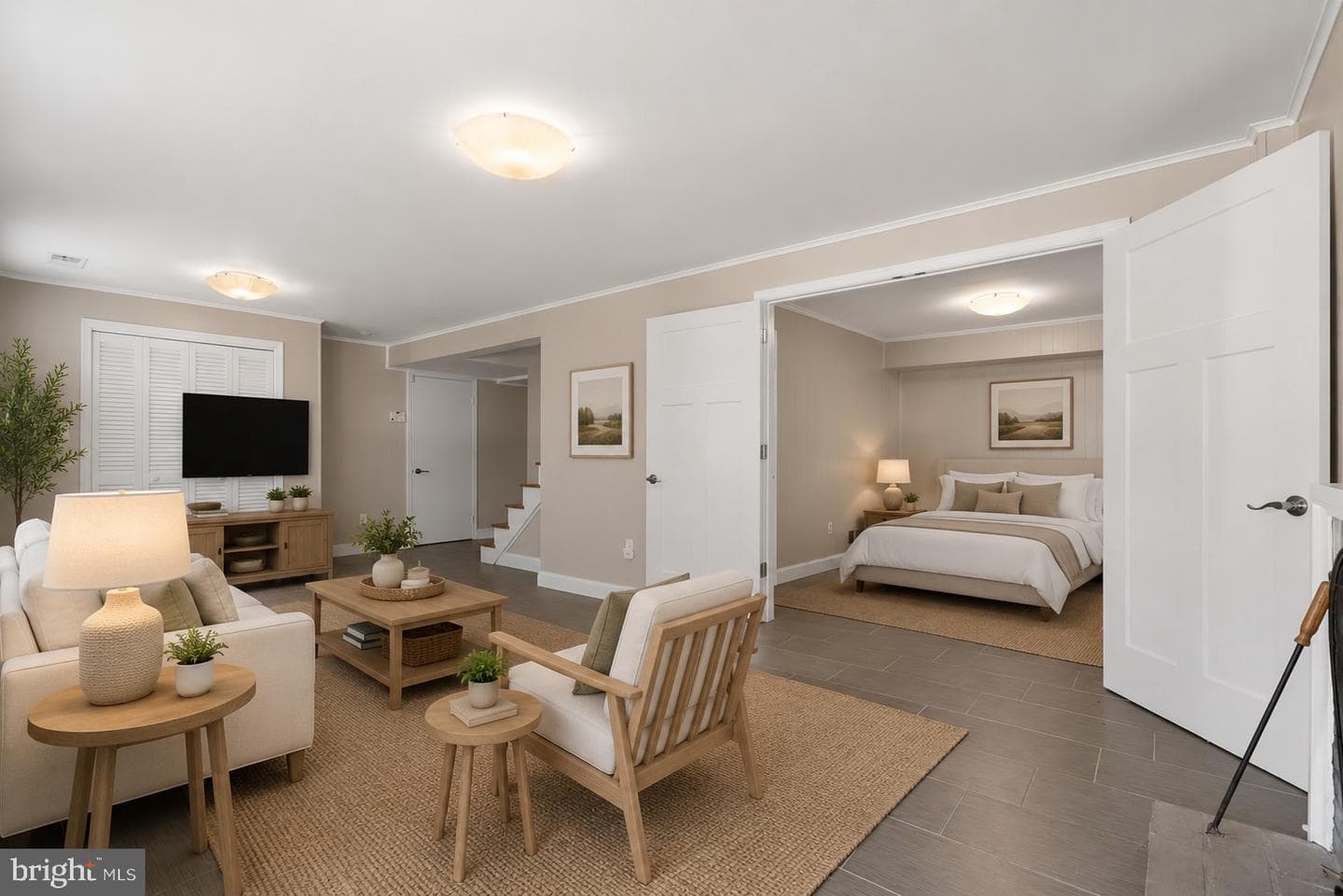822 Loxford Terrace photo 43