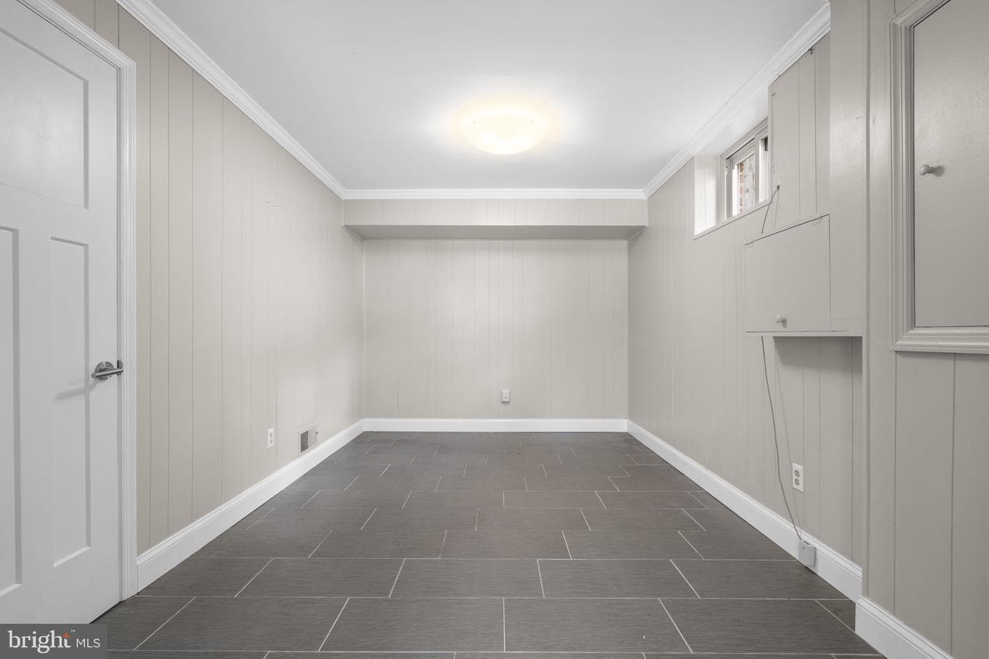 822 Loxford Terrace photo 47