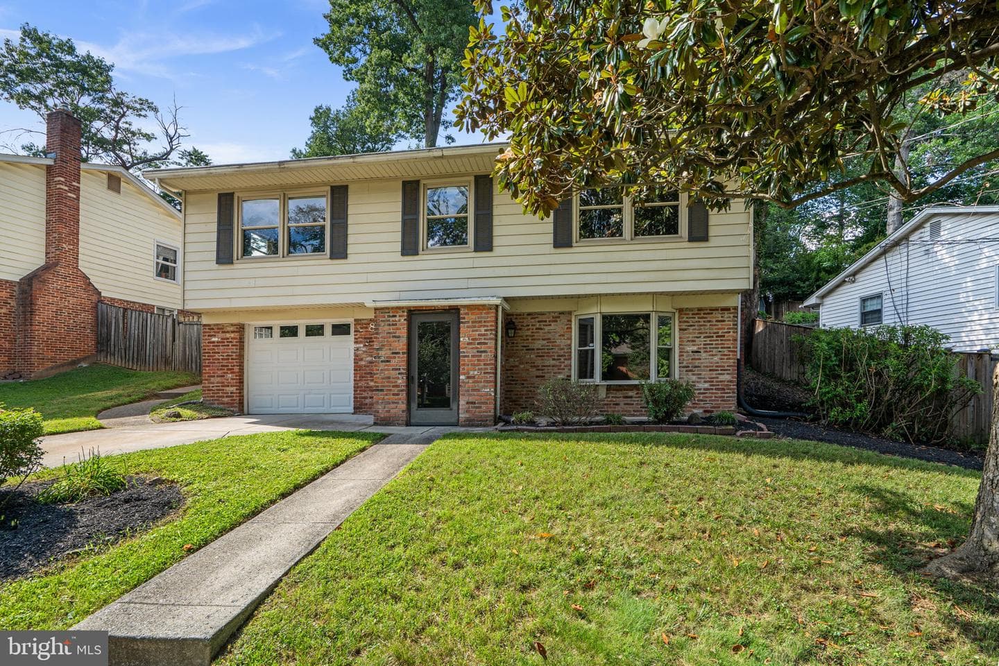 822 Loxford Terrace photo 58