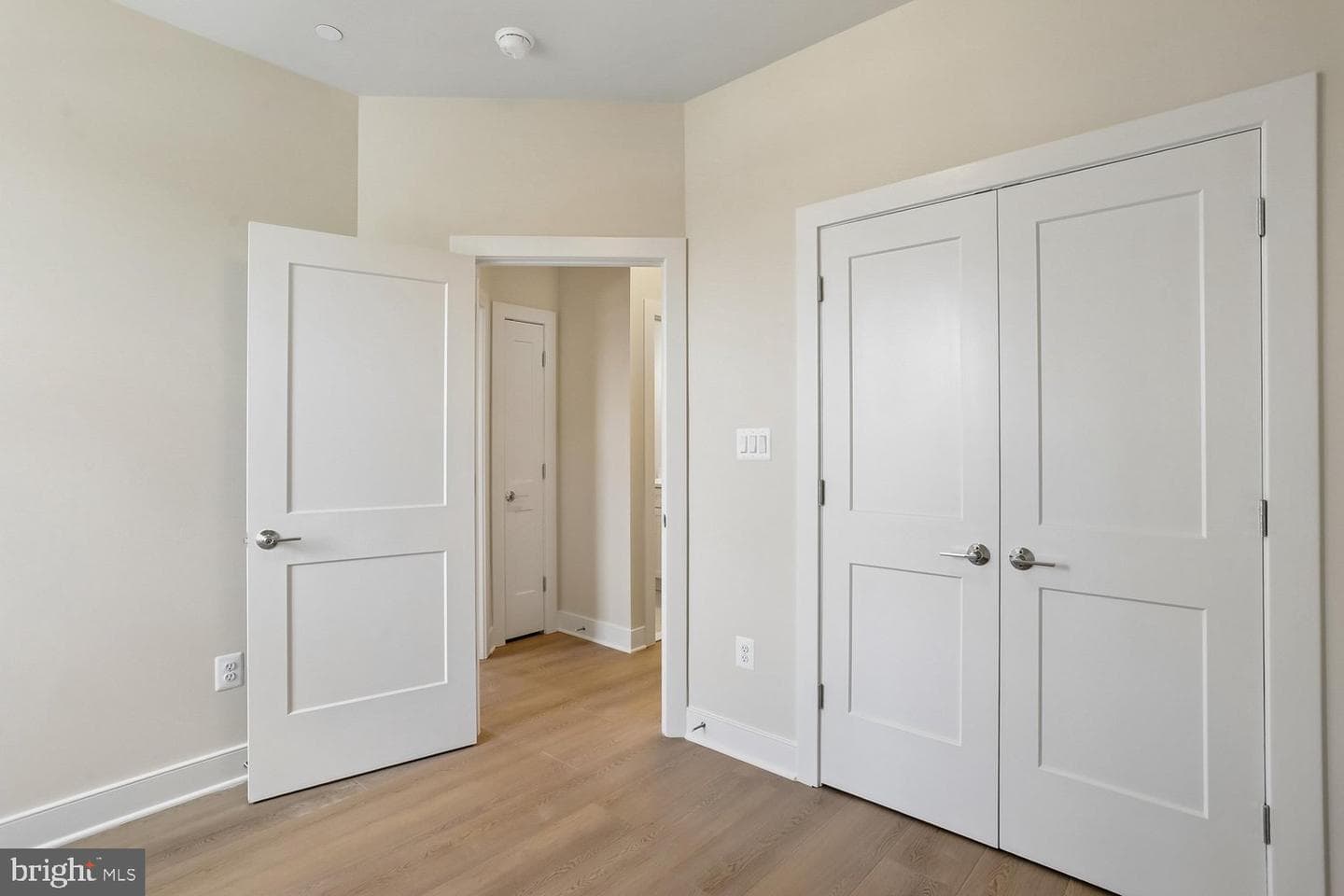 209 Allen Lane photo 39