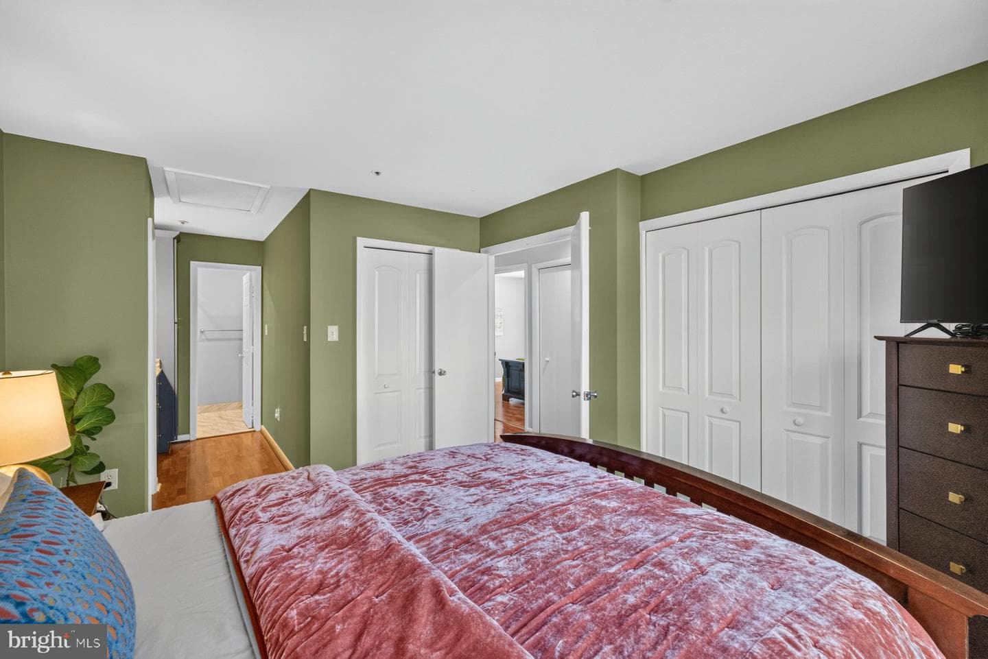 10323 Royal Woods photo 24