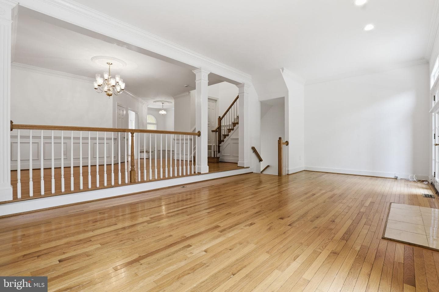 9986 Foxborough Circle photo 13