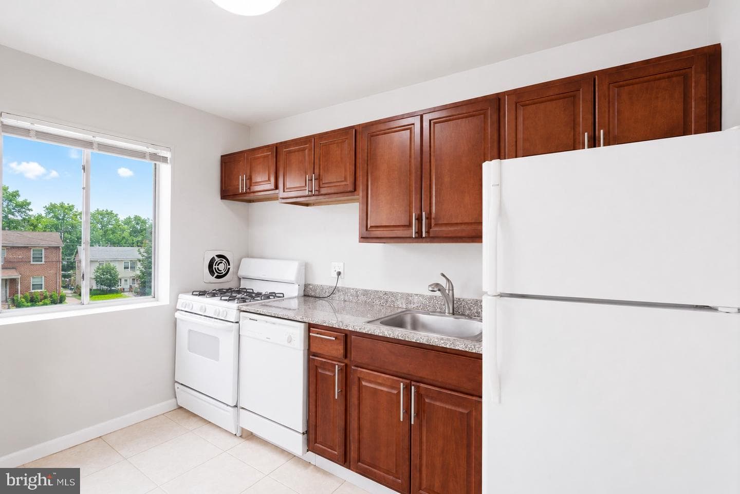 614 Sligo Avenue #211 photo 15