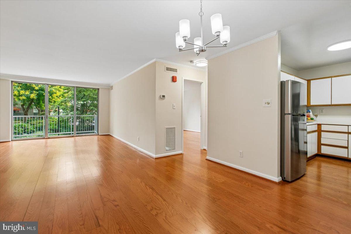 4977 Battery Lane #1-204 photo 13
