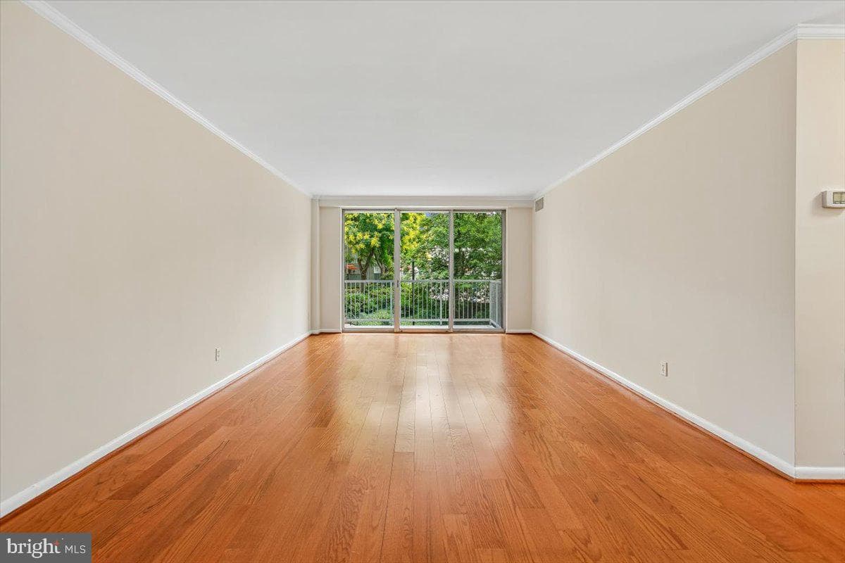 4977 Battery Lane #1-204 photo 4