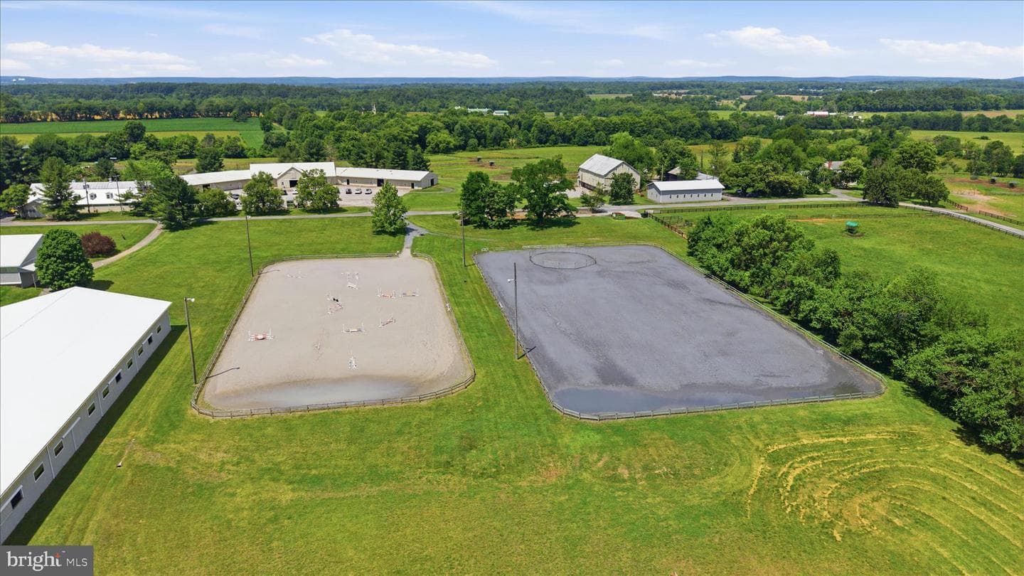 20800 Whites Ferry Road photo 10