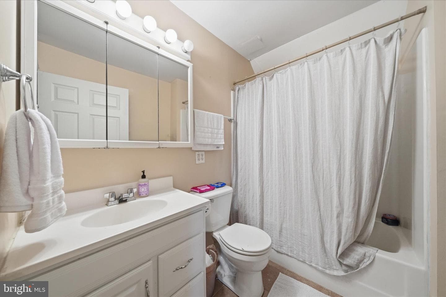 20800 Whites Ferry Road photo 44