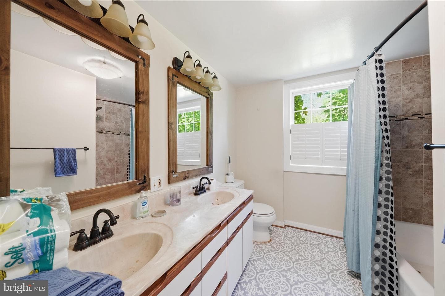 20800 Whites Ferry Road photo 60