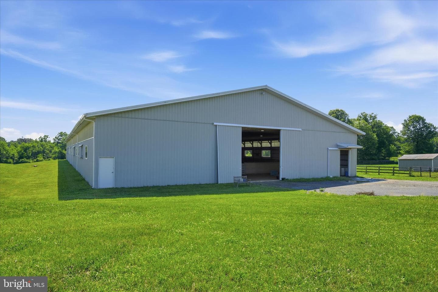 20800 Whites Ferry Road photo 7