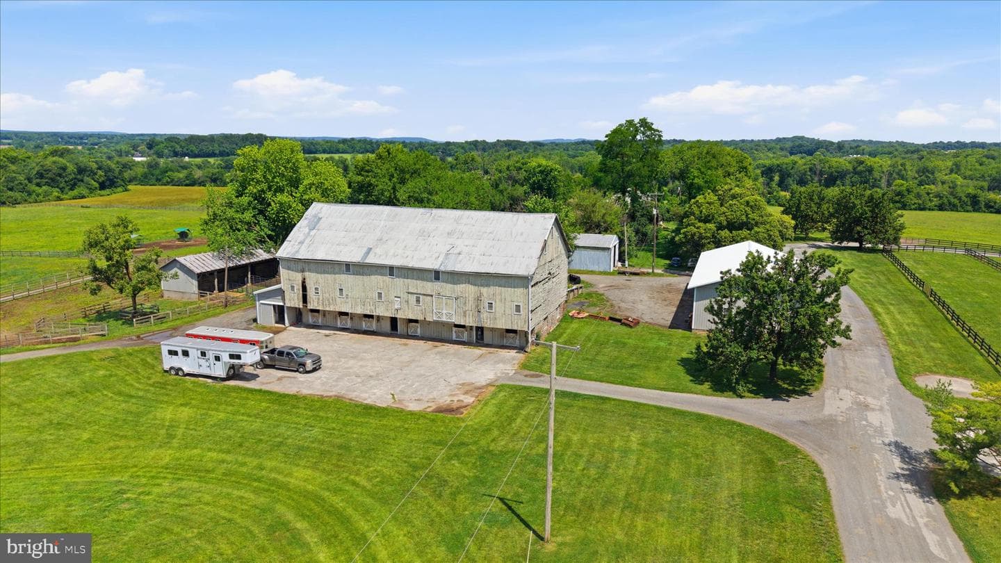 20800 Whites Ferry Road photo 70