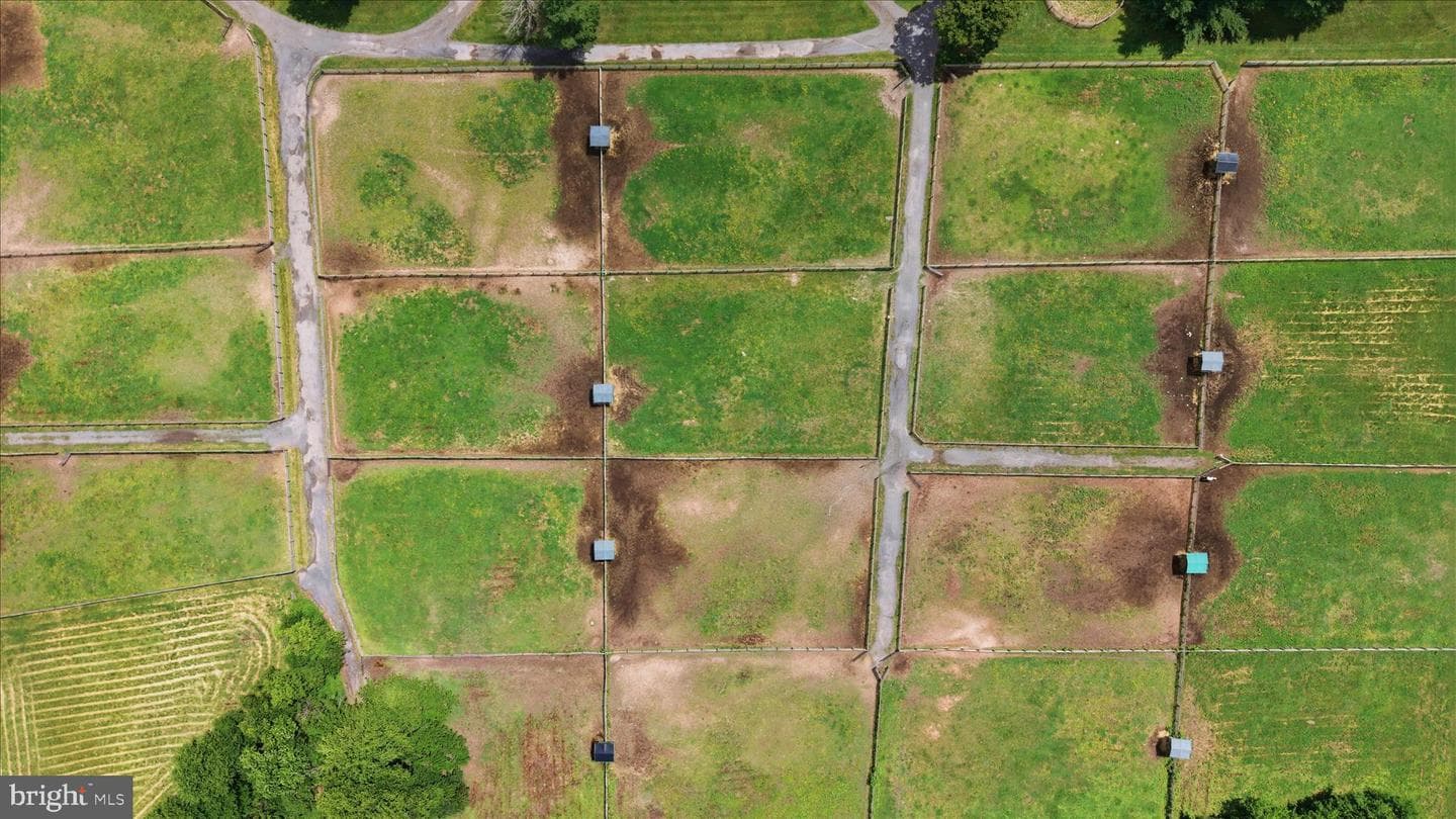 20800 Whites Ferry Road photo 82