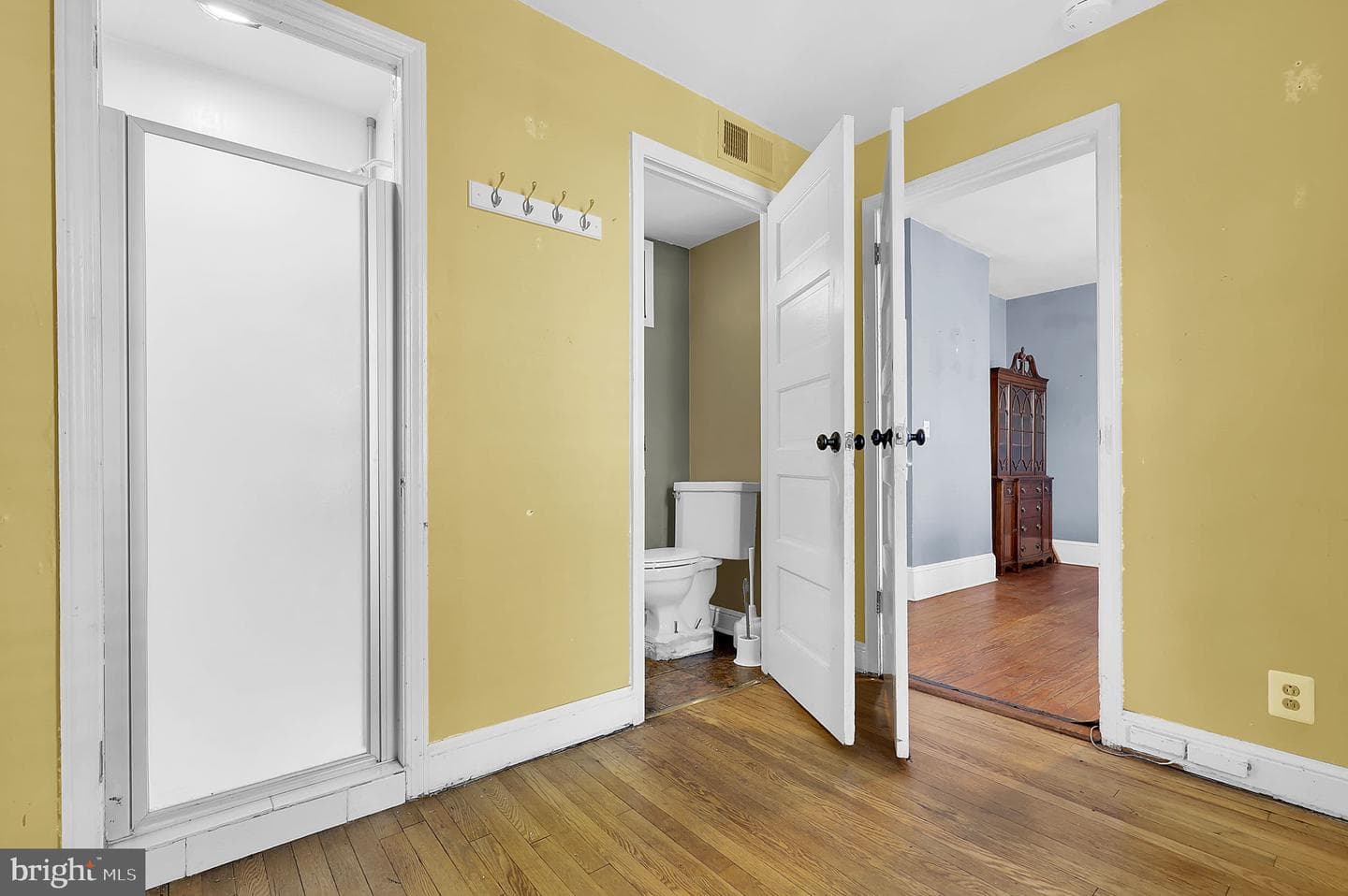 13 Cedar Avenue photo 9