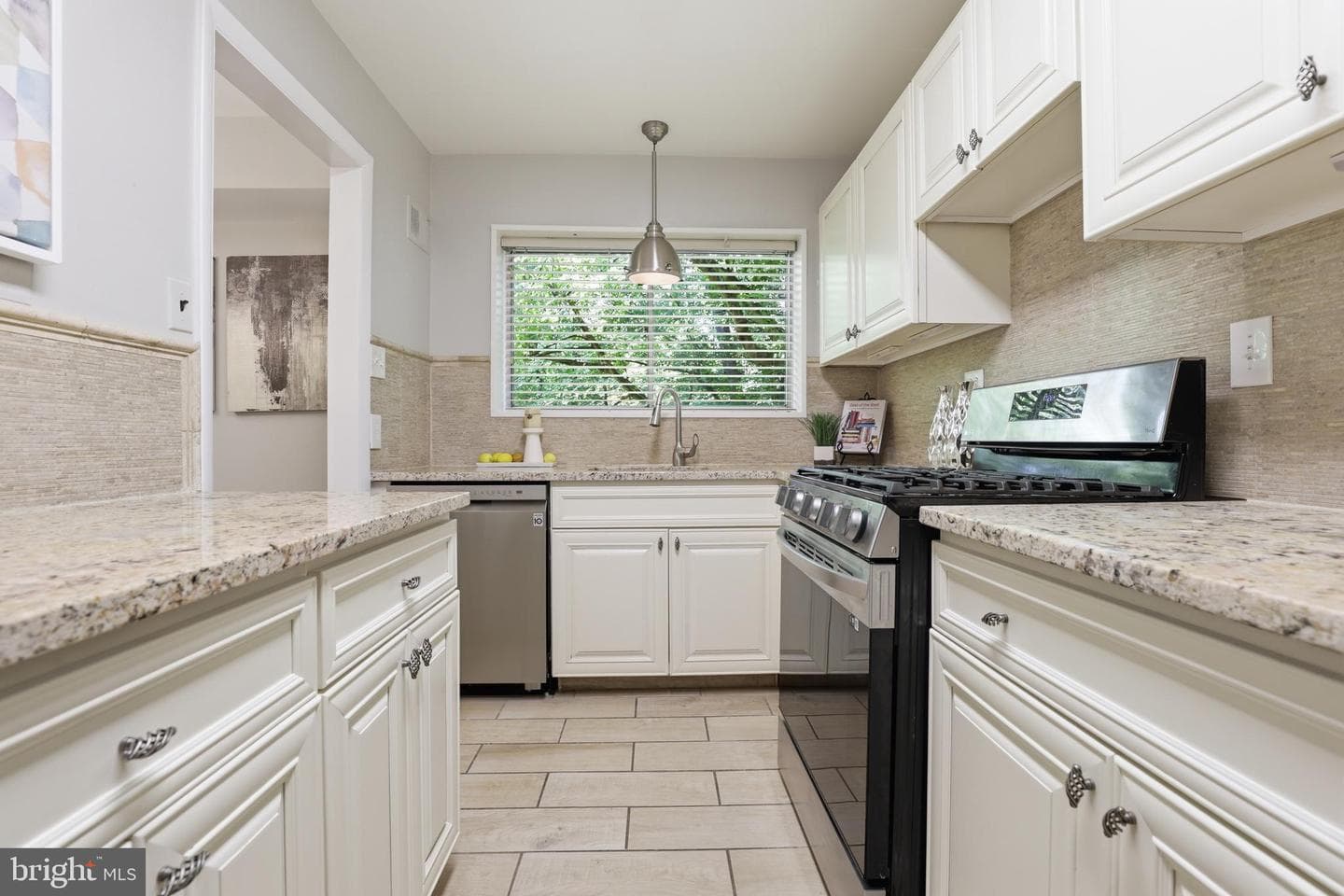 10636 Montrose Avenue #2 photo 11
