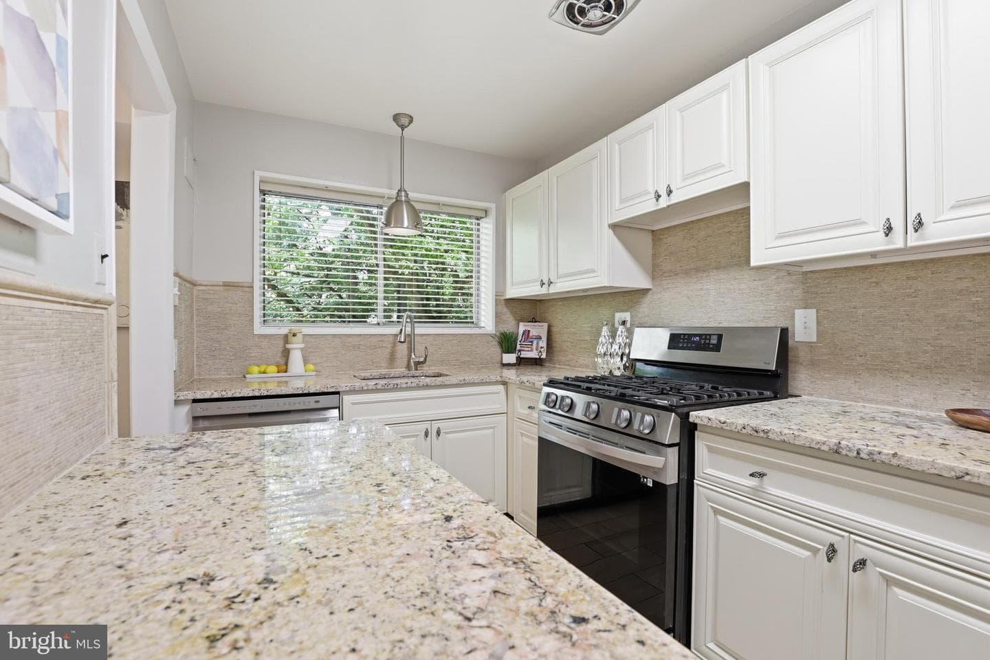 10636 Montrose Avenue #2 photo 12