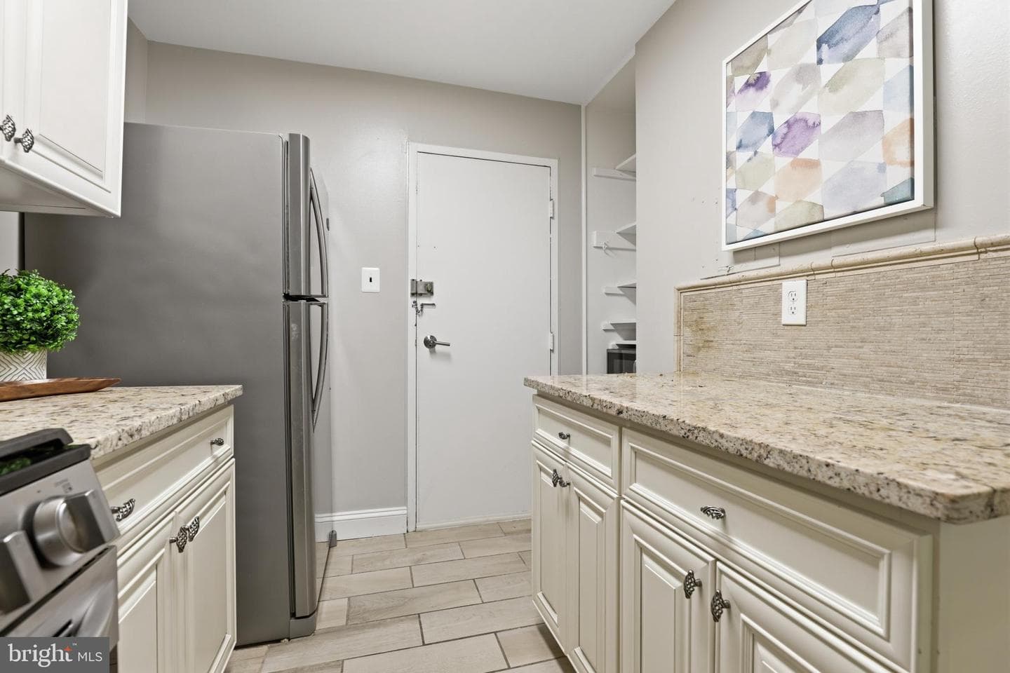 10636 Montrose Avenue #2 photo 14
