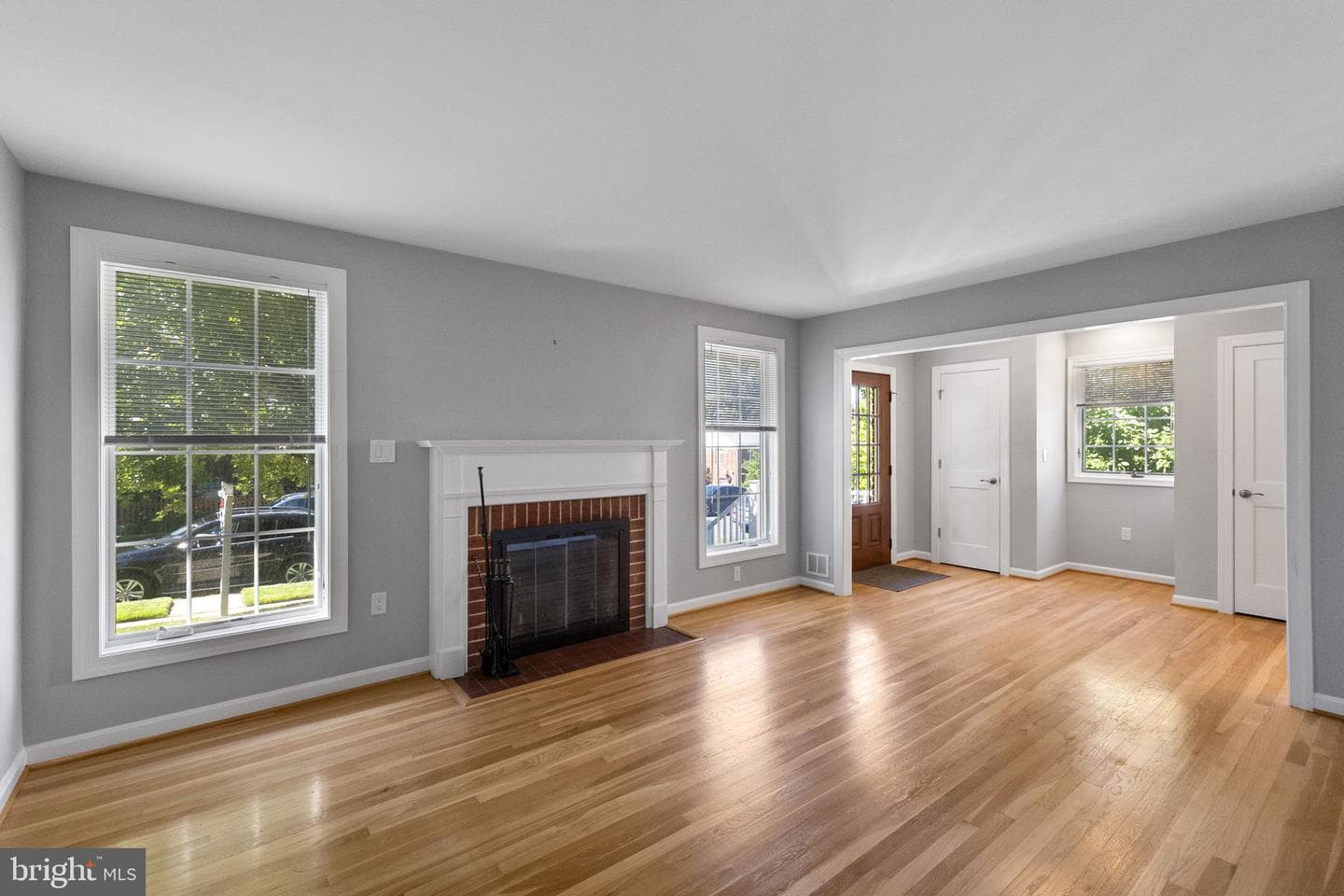 4909 Aurora Drive photo 6
