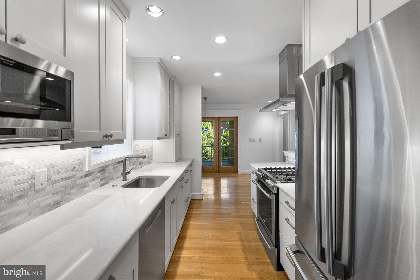 4909 Aurora Drive photo 8