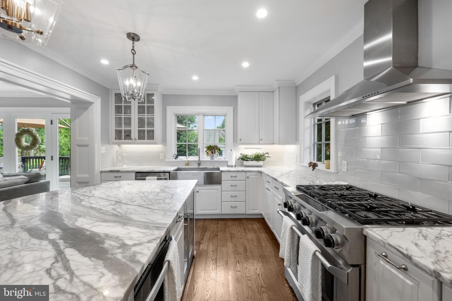 4400 Highland Avenue photo 8