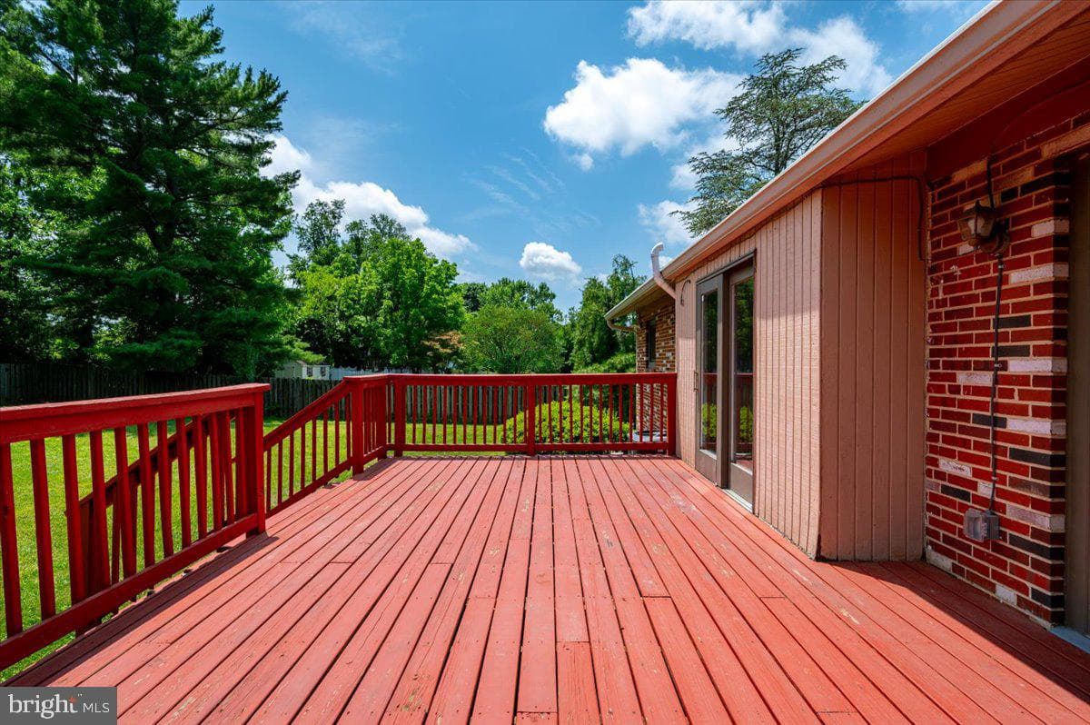 15617 Allnutt Ln photo 18