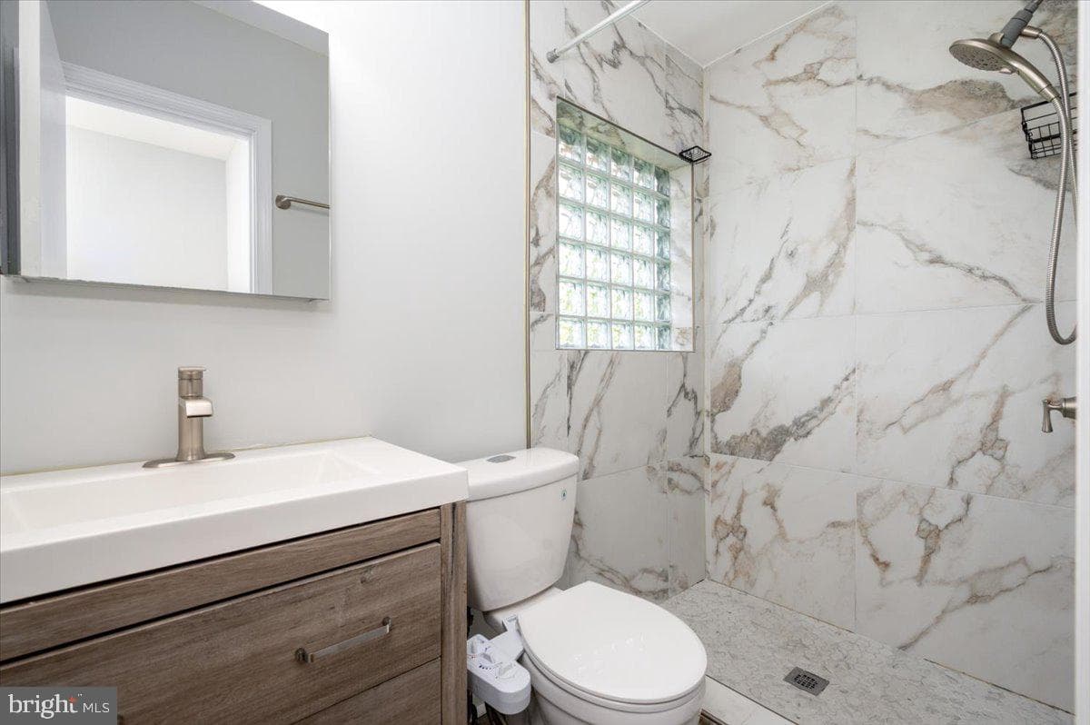 15617 Allnutt Ln photo 23