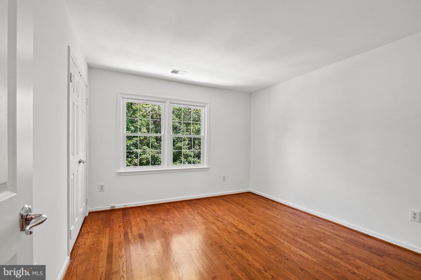 9705 Holloway Hill photo 17