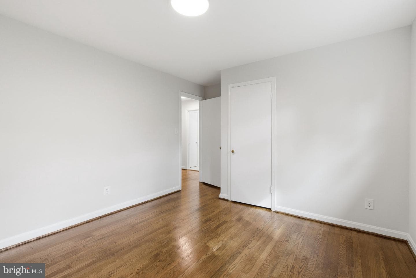 6116 Massachusetts Avenue photo 11
