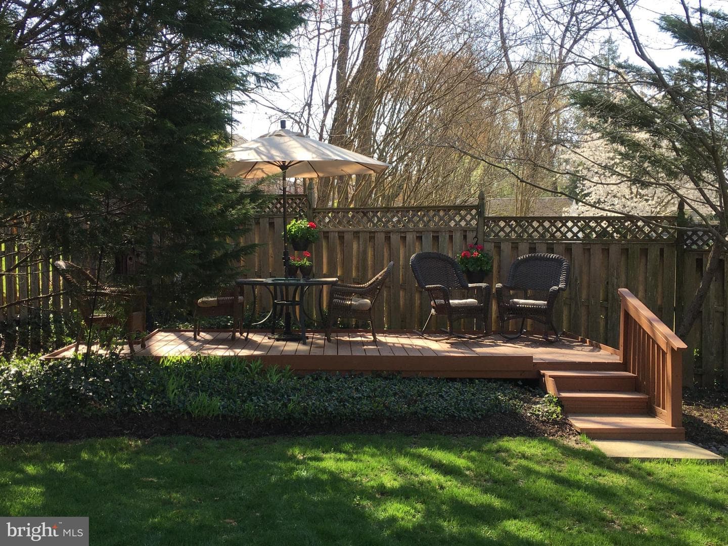 5735 Bradley Boulevard photo 39