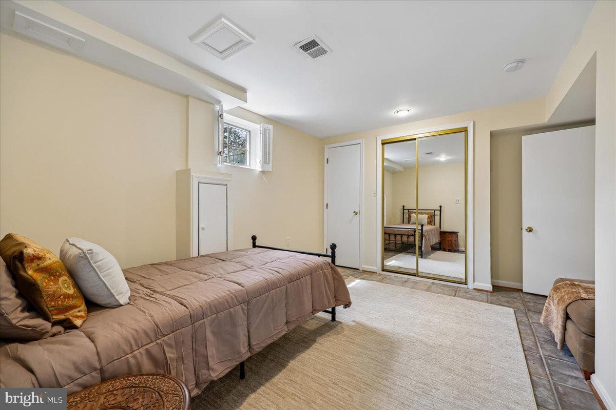 5735 Bradley Boulevard photo 75