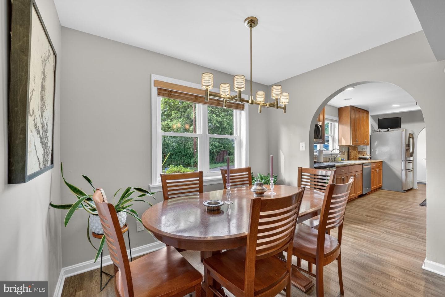 10123 Capitol View Avenue photo 5