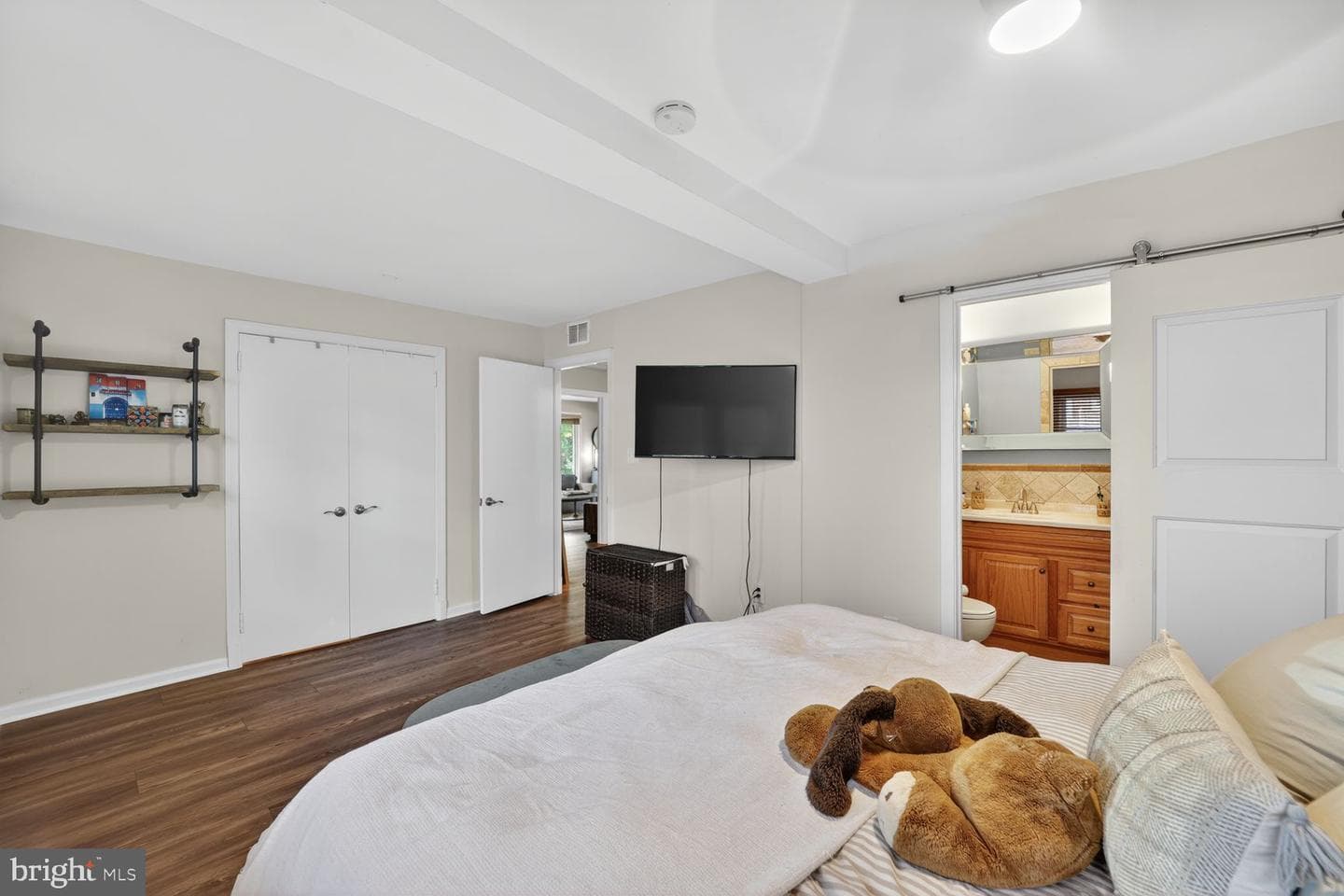 10123 Capitol View Avenue photo 9