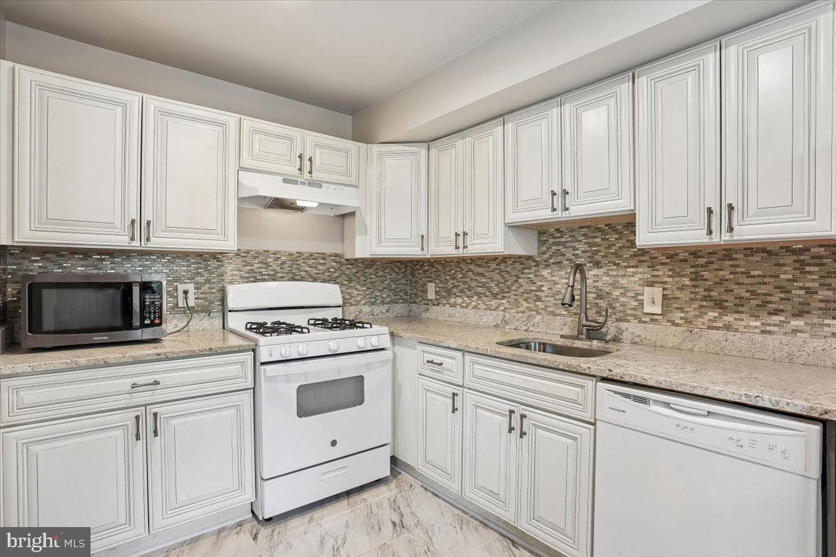 726 Quince Orchard Boulevard #726-10 photo 14