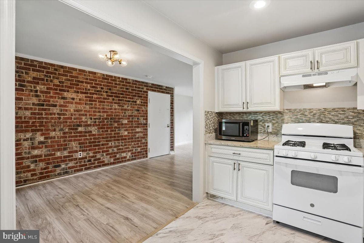 726 Quince Orchard Boulevard #726-10 photo 16