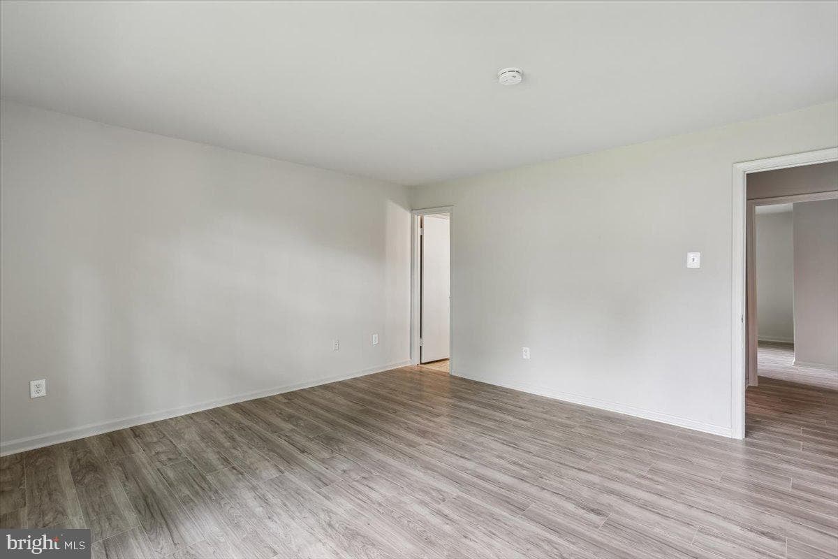 726 Quince Orchard Boulevard #726-10 photo 23