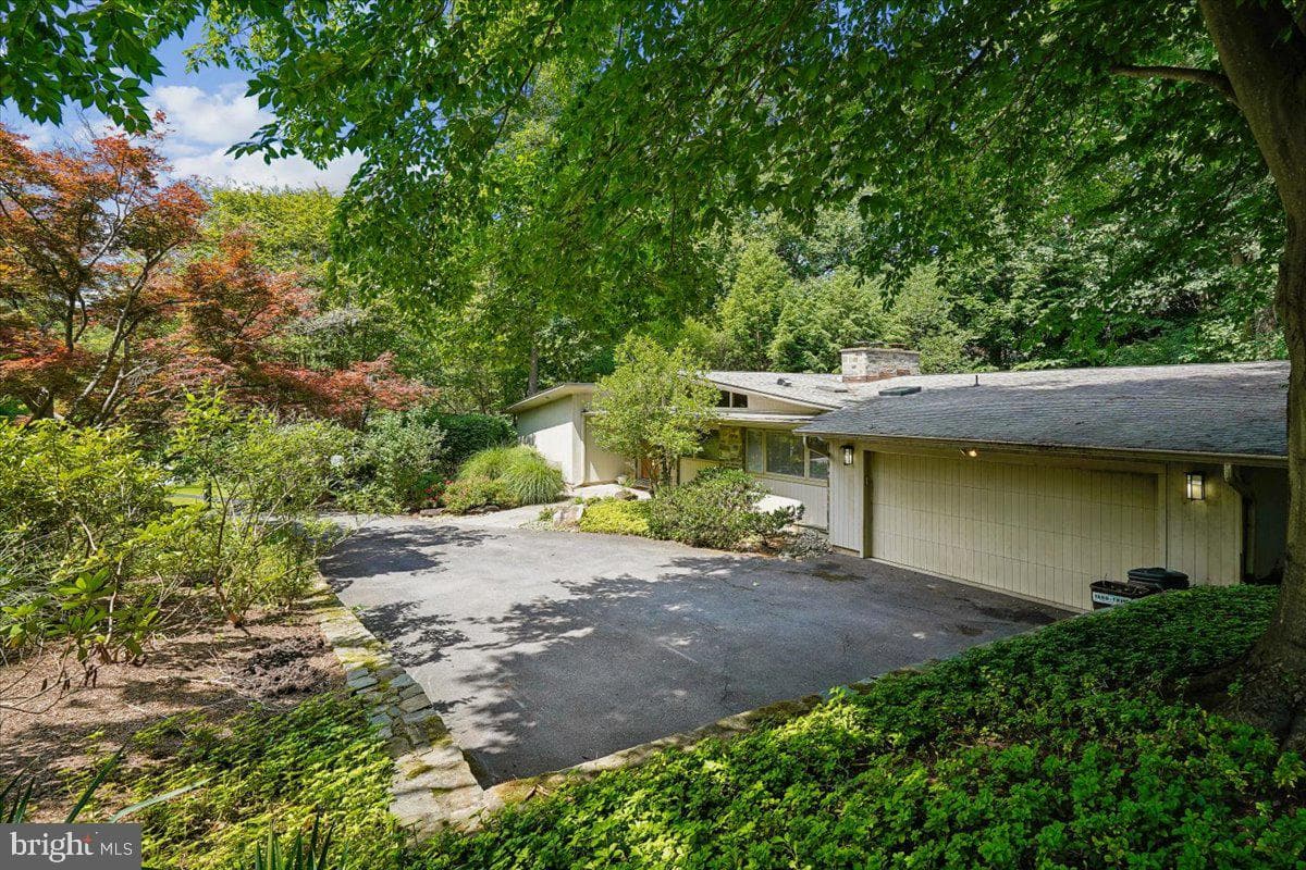 9009 Charred Oak Drive photo 44