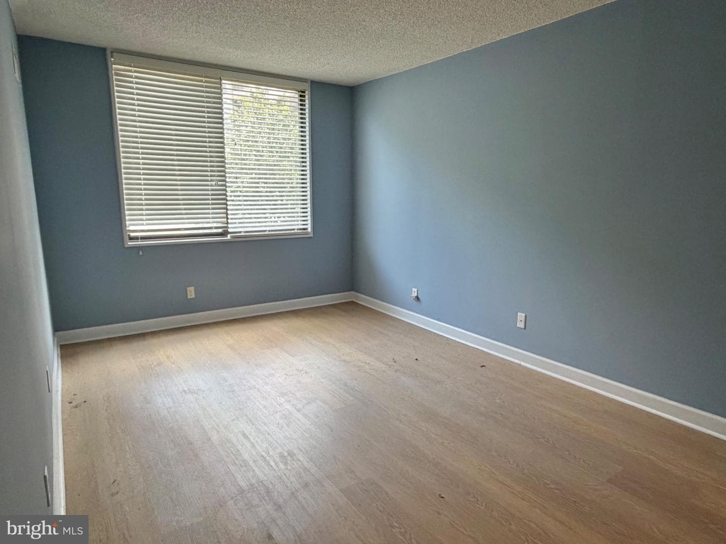 5225 Pooks Hill Road #303s photo 4