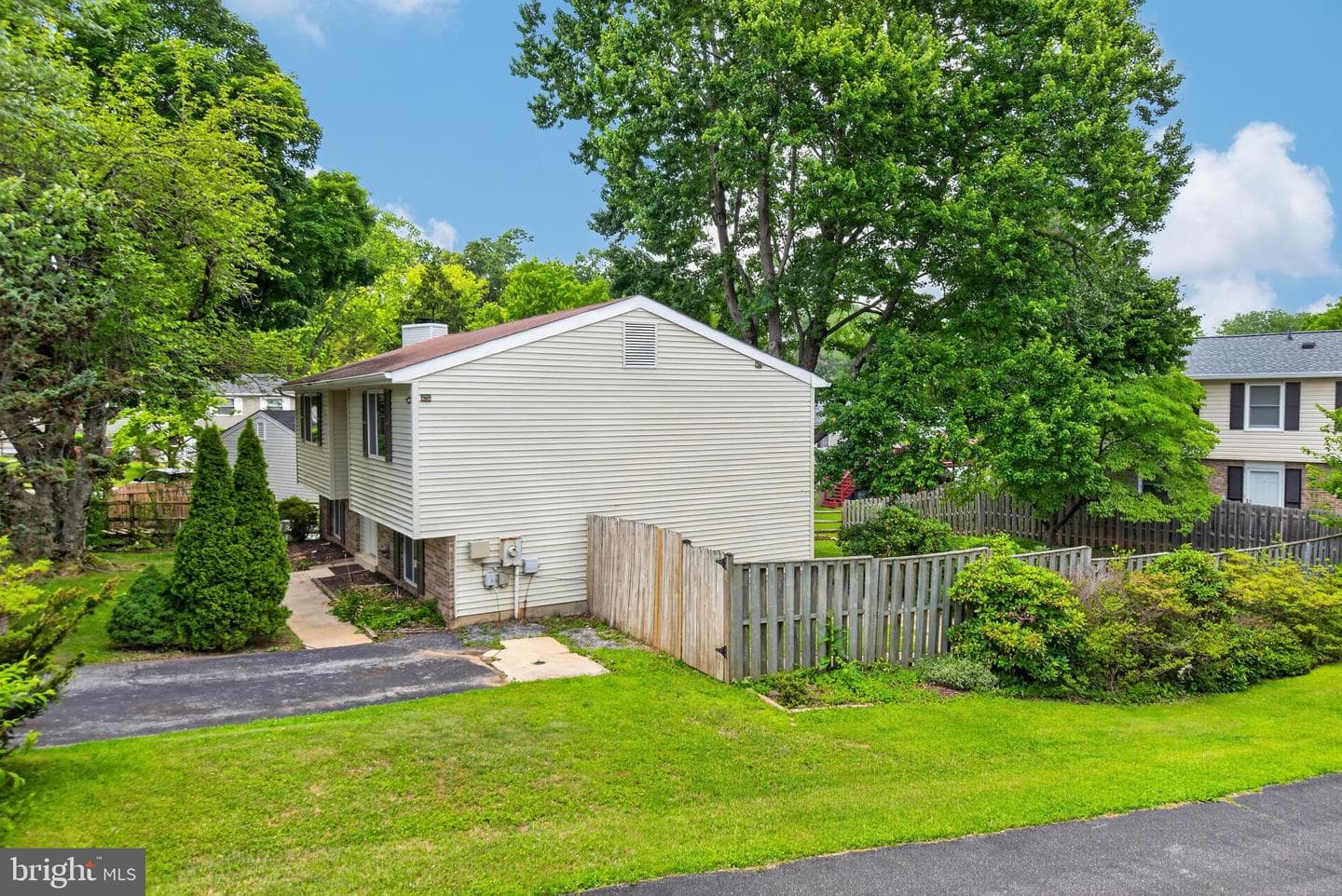 19002 Quail Valley Boulevard, Gaithersburg